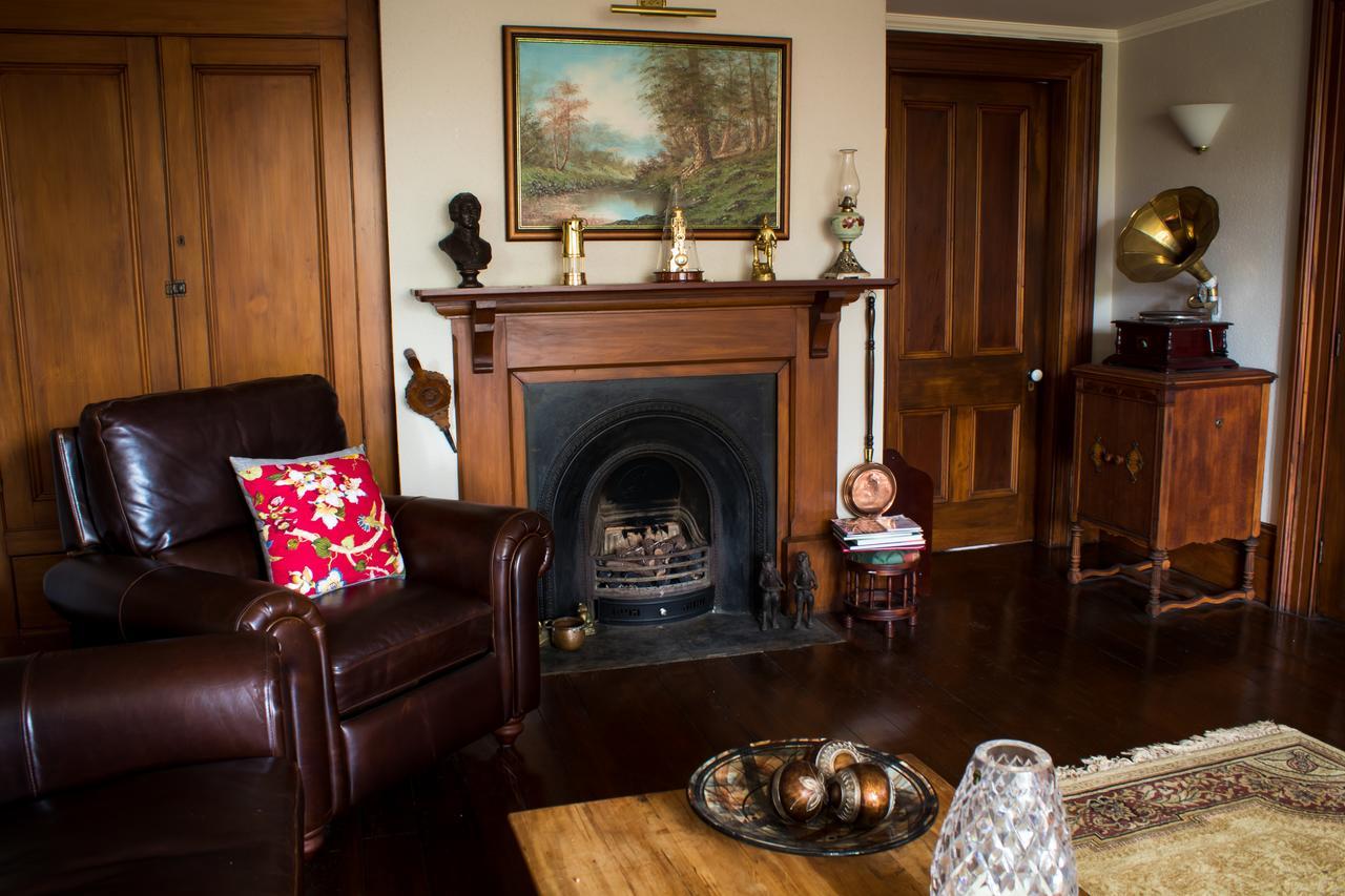 Holland House Bed & Breakfast Нелсън Екстериор снимка