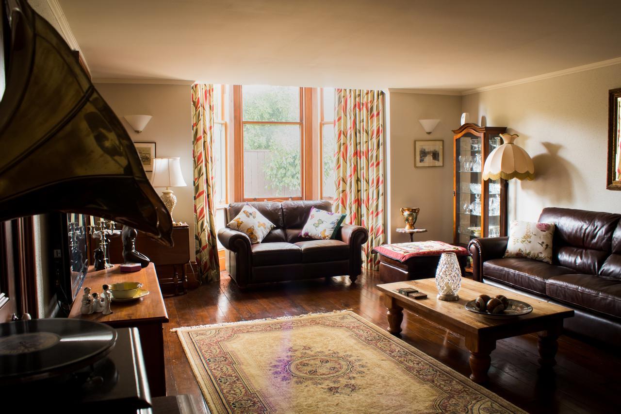 Holland House Bed & Breakfast Нелсън Екстериор снимка